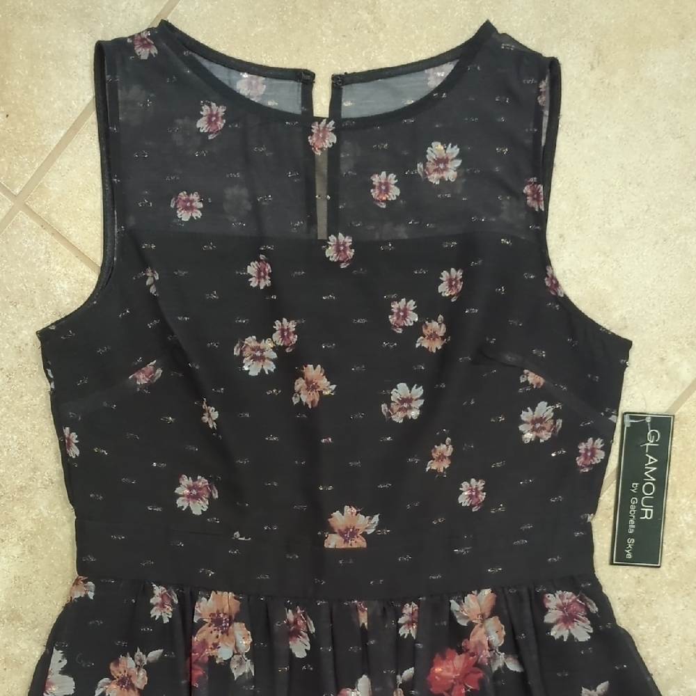 Glamour Black and Pink Floral Formal Dress - Picture 2 of 4